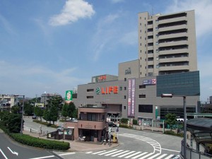 京王線「中河原駅前」